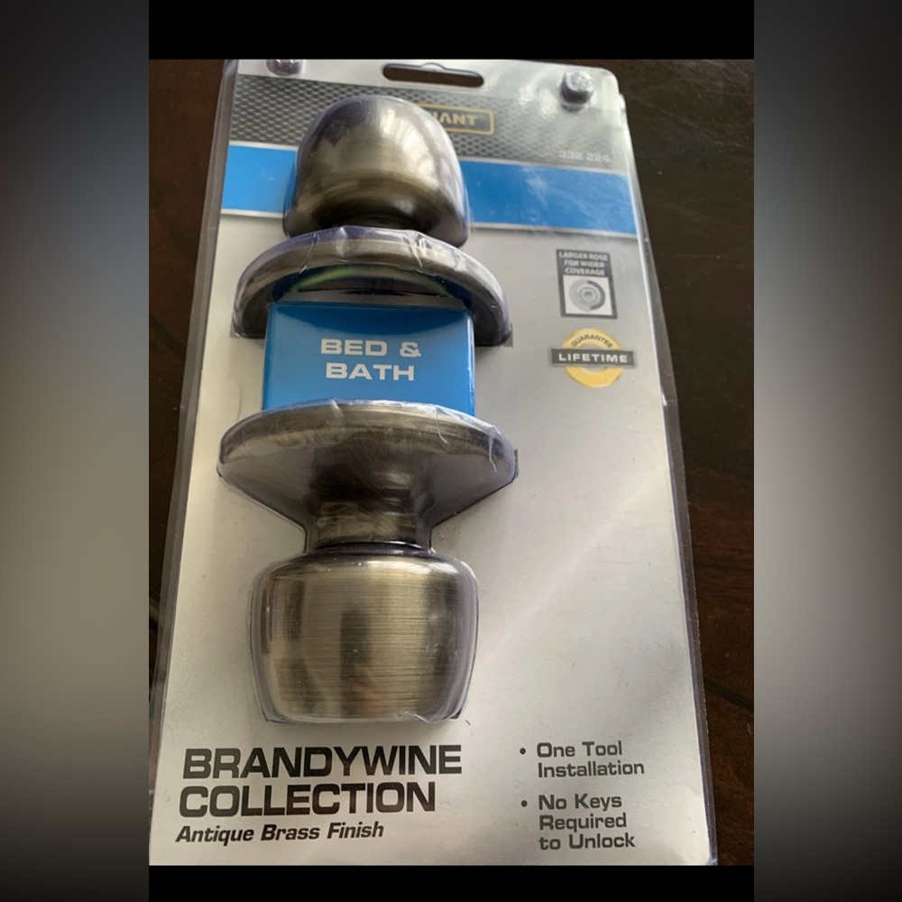 Defiant Bed/Bath Privacy Door Knob Brandywine Antique Brass 332224